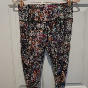 Lululemon Fast and Free Crop 19"- multicolor size 6